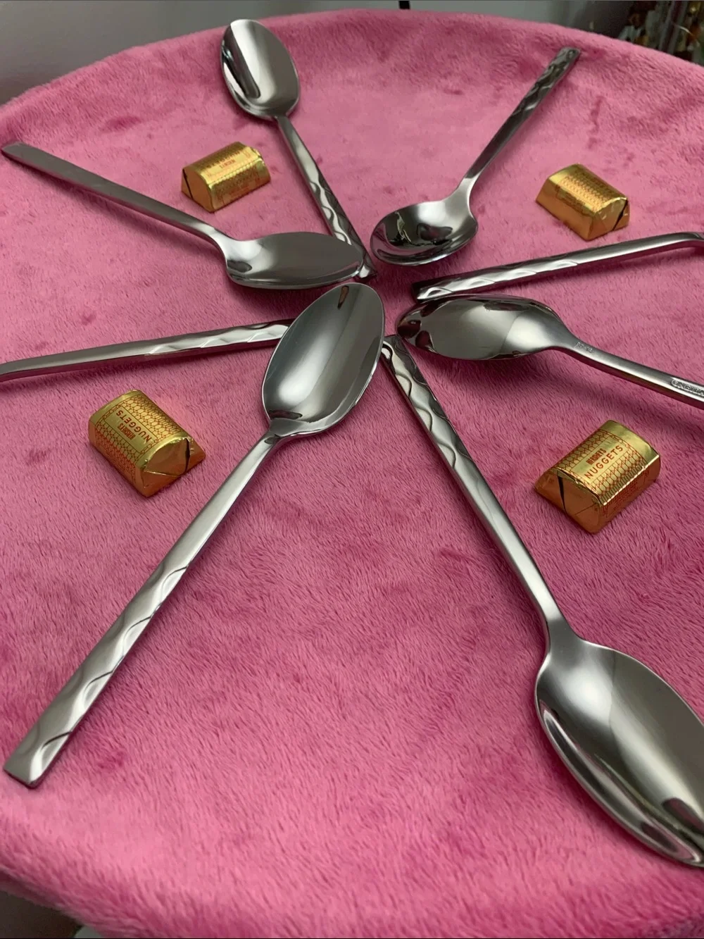 Oneida Shui Pattern Stainless Steel Teaspoon Set of 8 NWOT